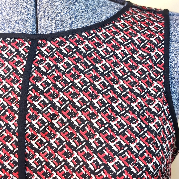 🌸Host Pick🌸 Women's Sleeveless Top Pattern Print - Picture 11 of 16